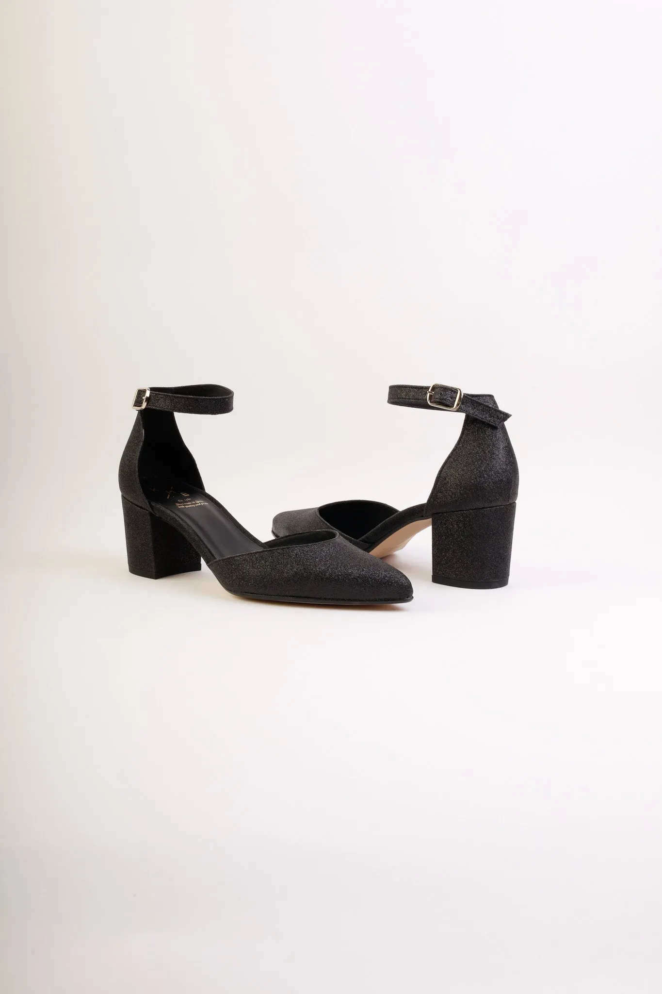 ELLE BLACK -  MId- Heel, Pointed Toe Pumps